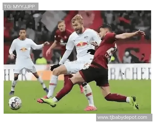 德甲焦点战平局引发争议补时进球瞬间点燃全场激情